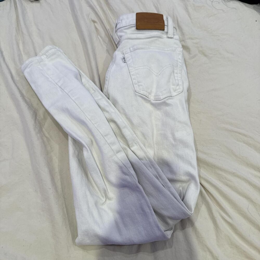 Levi-s Women's White Jeans